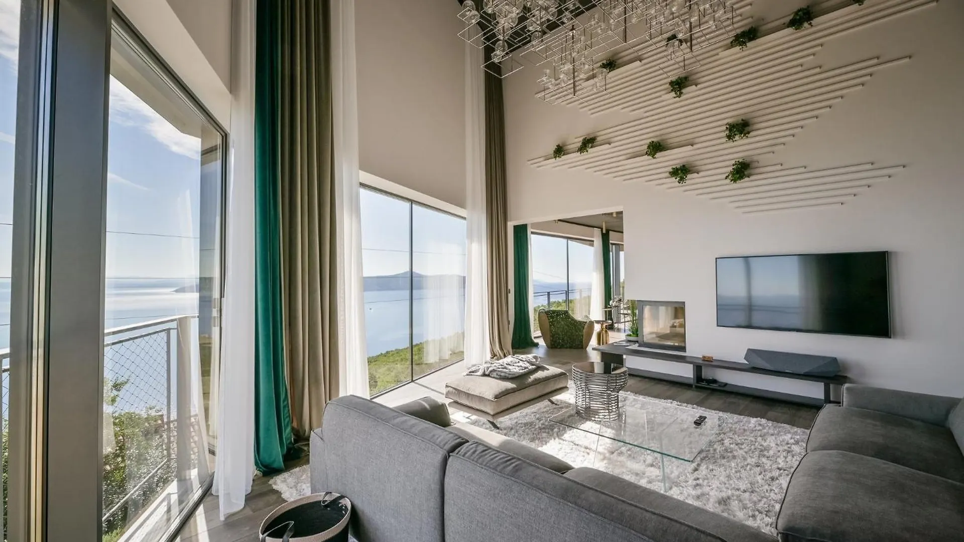 Sensational Istria Villa Villa Scenice Platinium 5 Bedrooms Stunning Sea Views Sauna And Gym Opatija 0*,  Kroatië